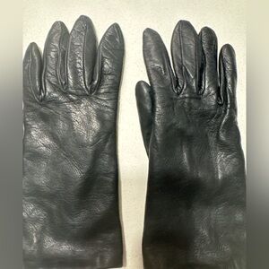 Henri Bendel Leather Gloves